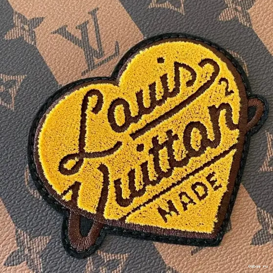 PLAT VUITTON CROSS LOUIS SAC 0604